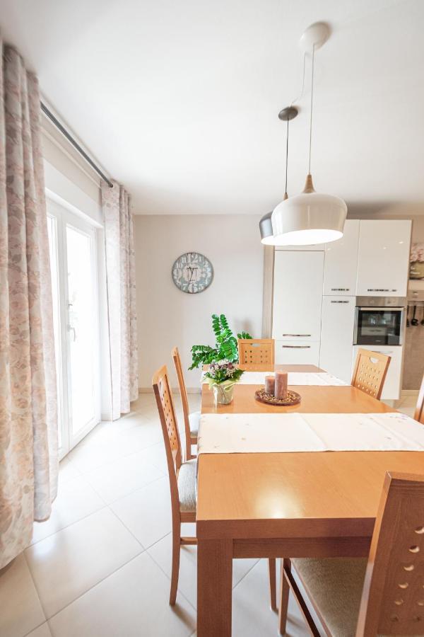 Two-Bedroom Apartment In Crikvenica Xcvii Экстерьер фото